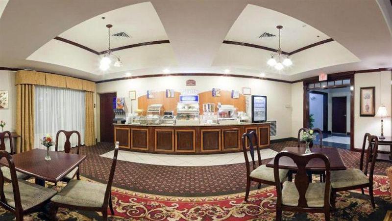 Holiday Inn Express & Suites - Commerce By Ihg Exterior photo